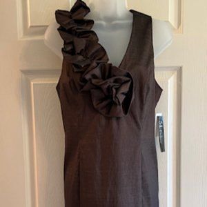 NWT Beautiful Sleeveless Taffeta Sheath Asymetrical Ruffle Neck Dress